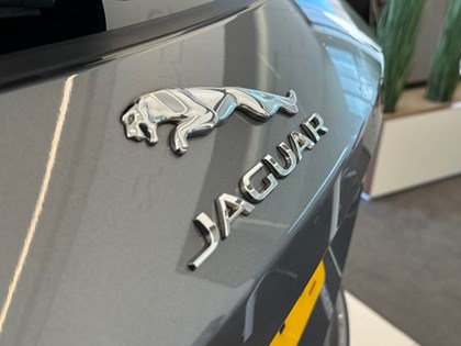 2021 (21) JAGUAR F-PACE 2.0 D200 HSE 5dr Auto AWD