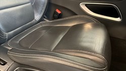 2018 (18) JAGUAR F-PACE 2.0d R-Sport 5dr Auto AWD 3100326