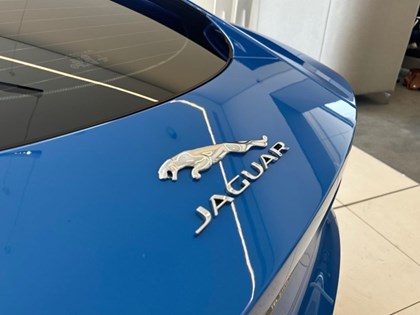 2017 (17) JAGUAR F-TYPE 3.0 Supercharged V6 R-Dynamic 2dr Auto