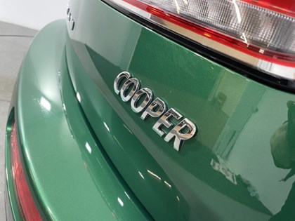 2022 (72) MINI CLUBMAN 1.5 Cooper Exclusive 6dr Auto