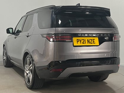 2021 (21) LAND ROVER DISCOVERY 3.0 D300 R-Dynamic HSE 5dr Auto
